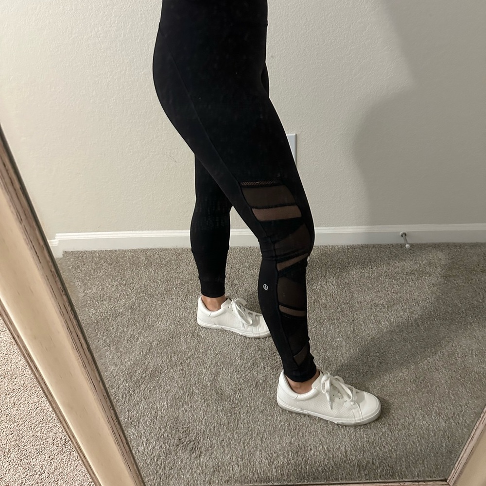 Lululemon Black Leggings with Mesh Details - size 6